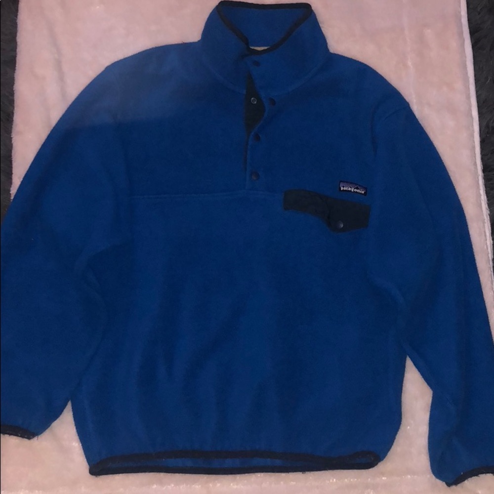 Blue button up Patagonia sweatshirt